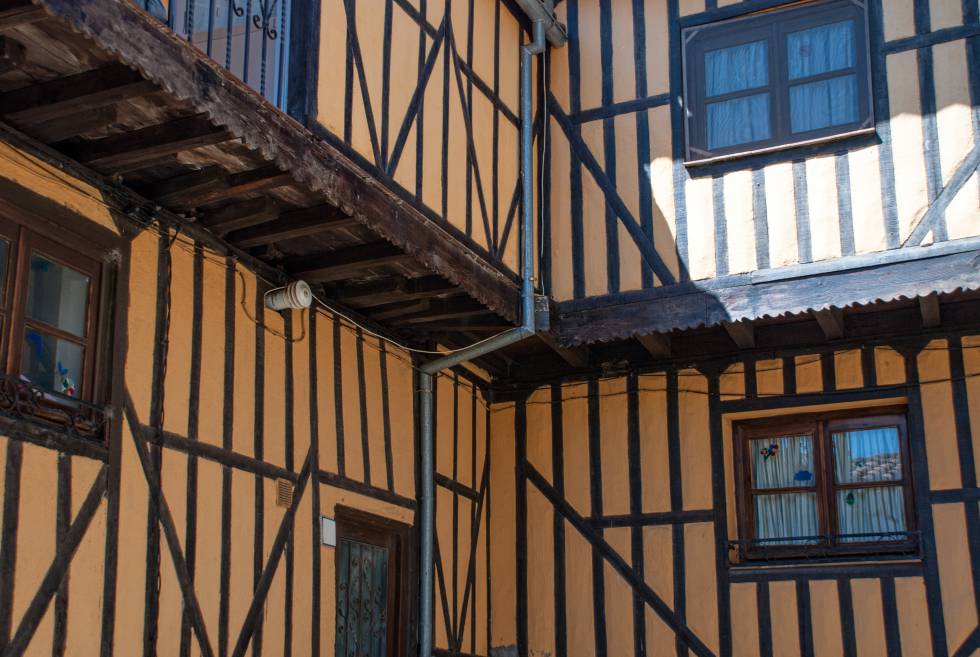 Arquitectura tradicional en Robledillo de Gata, uno de los pueblos más bonitos de España.