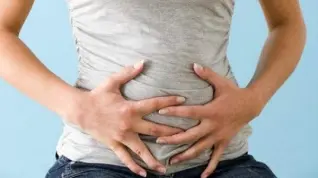 Qué es la distensión abdominal y cómo puede evitarse