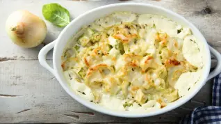 Brócoli con bechamel y curry