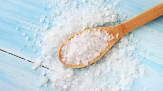 cuchara con sal