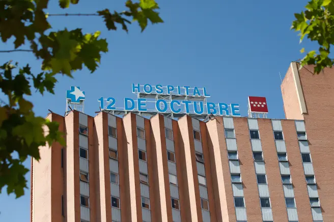 Fachada del Hospital 12 de Octubre.